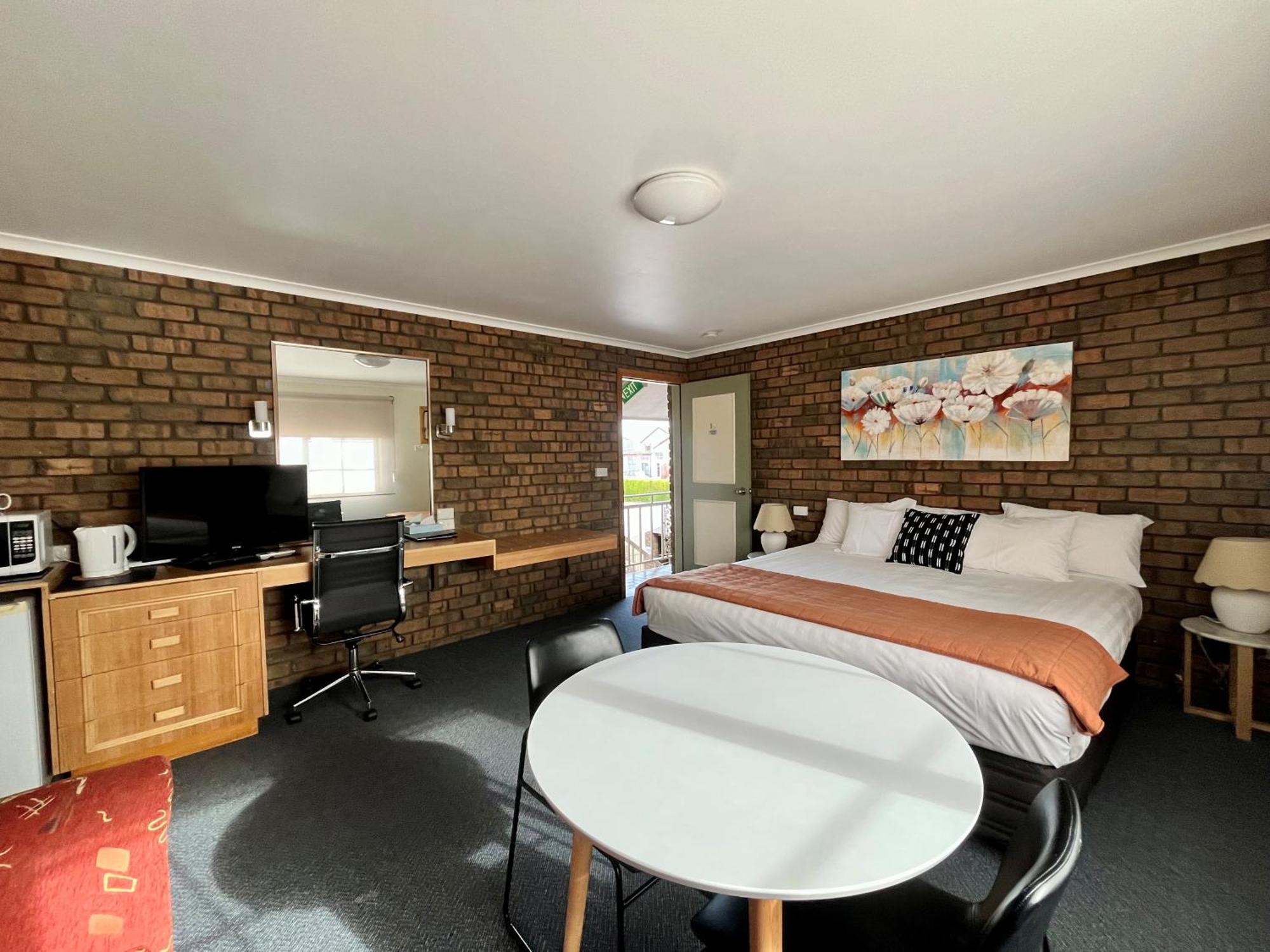 City Colonial Motor Inn Милдьюра Экстерьер фото